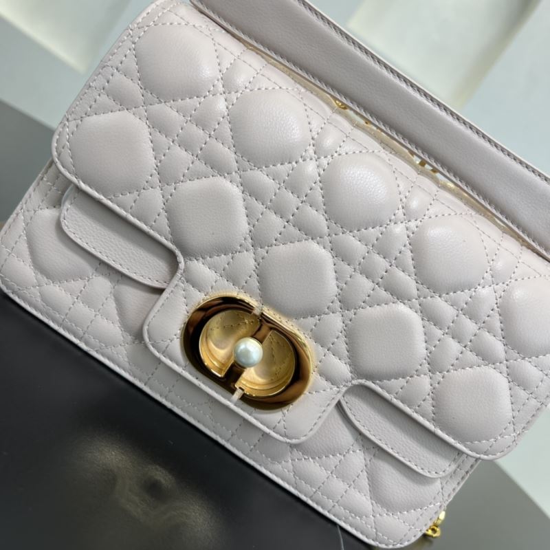 chr1st1an D10r montaigne bags